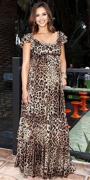 Jessica Alba didn't let pregnancy stop her from being fashionable. She took a risk in a leopard print Dolce and Gabbana Maxi
