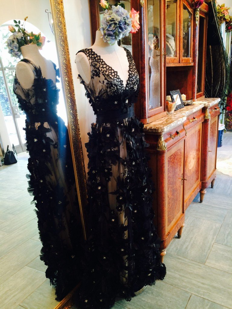 This whimsical low-cut number doubles as a bridal and red carpet number.