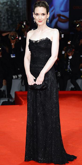 Wynona Ryder attended the Venice Film Festival premiere of The Iceman in a lace Dolce & Gabbana gown Wynona Ryder attended the Venice Film Festival premiere of The Iceman in a lace Dolce & Gabbana gown
